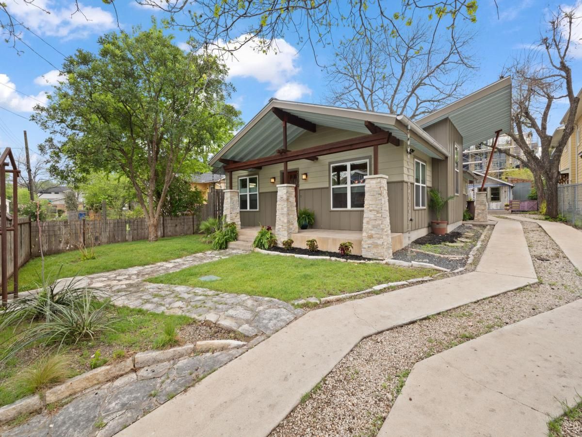 MLS #2039943 image #0