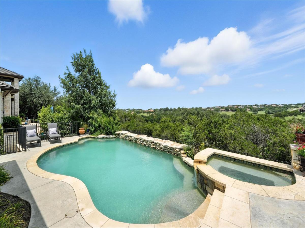 MLS #2051554 image #0