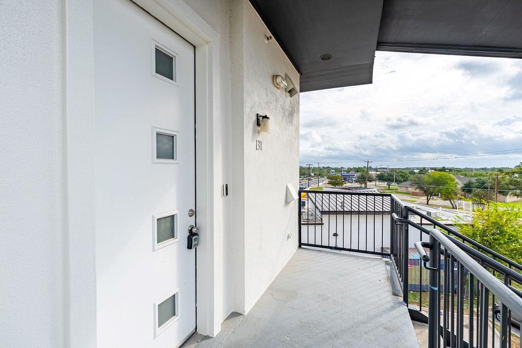 MLS #2069306 image #0