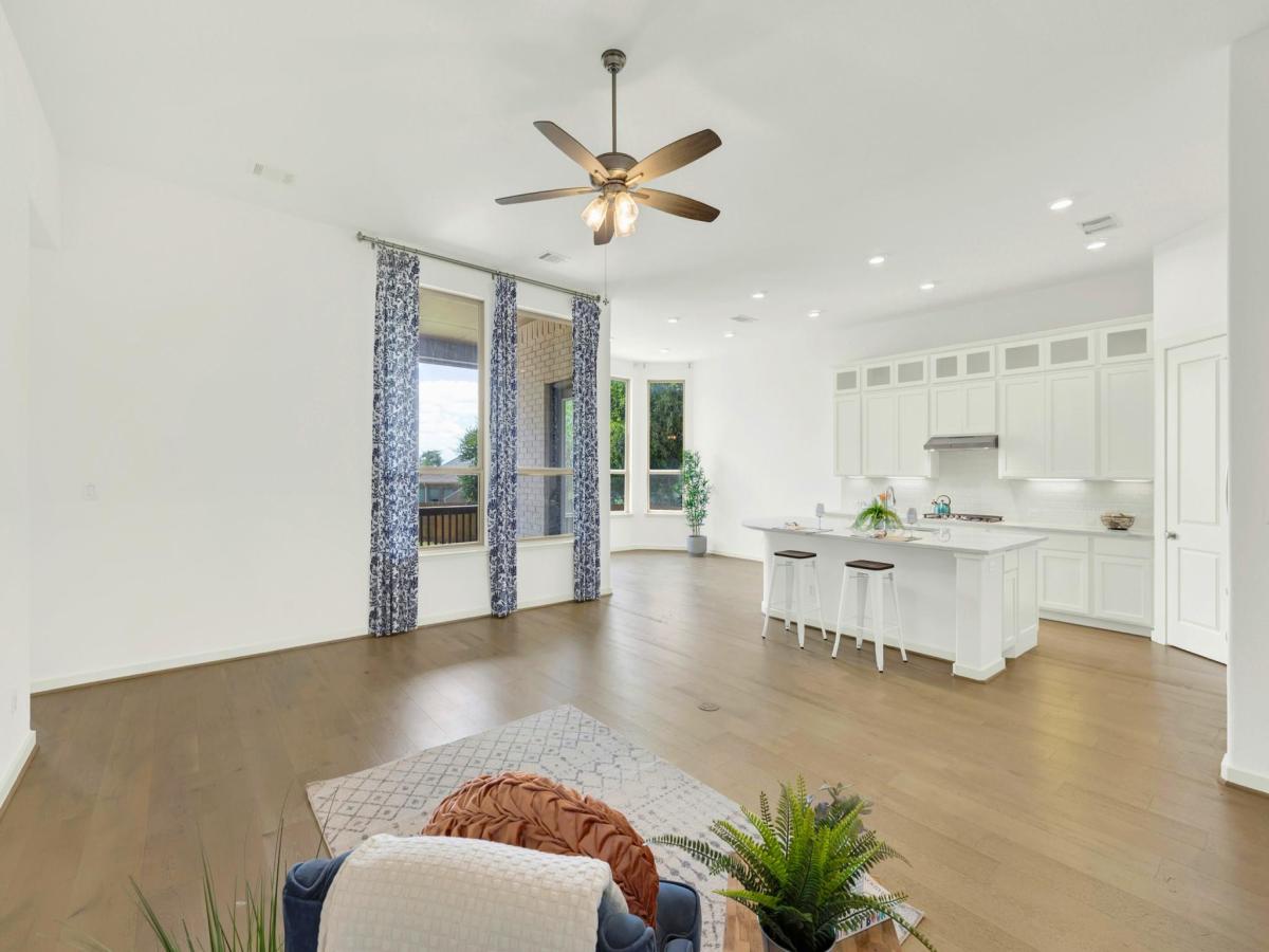 MLS #2072295 image #0