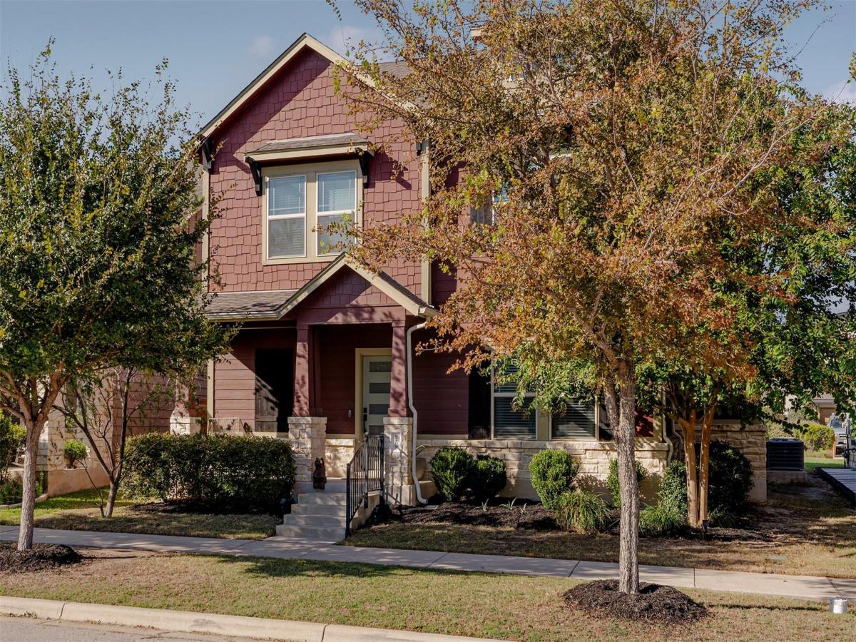 MLS #2074605 image #0