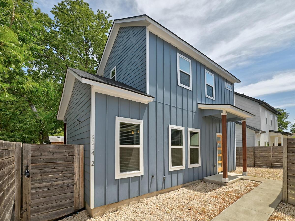 MLS #2088878 image #0