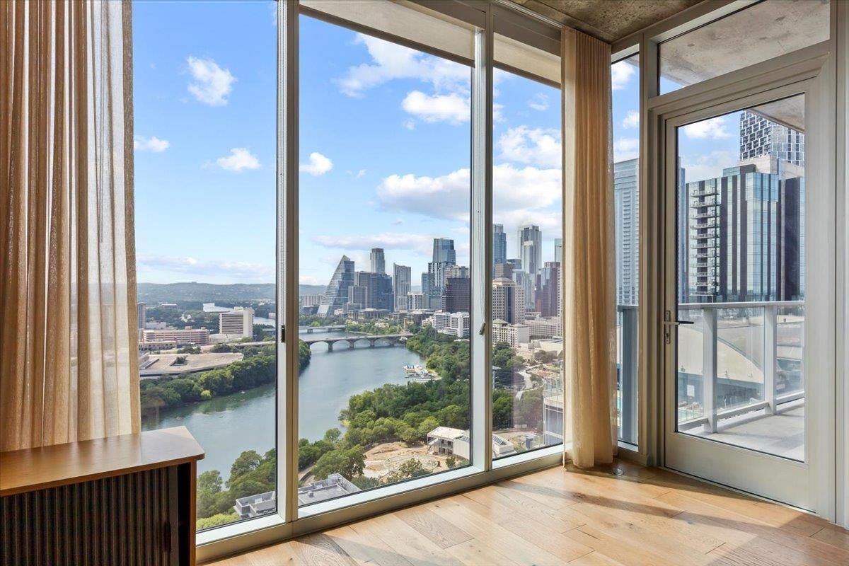 MLS #2091790 image #0