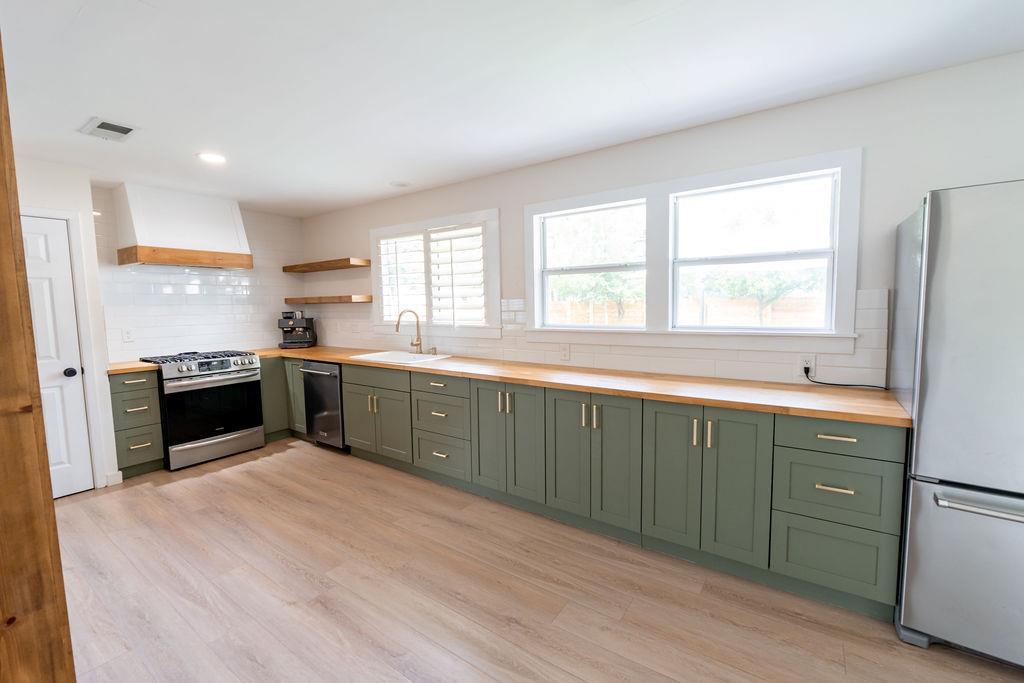 MLS #2131865 image #0