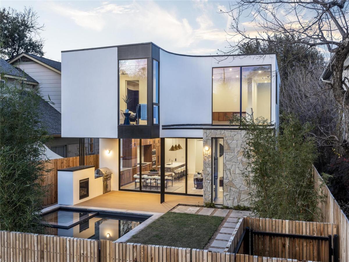 MLS #2133211 image #0