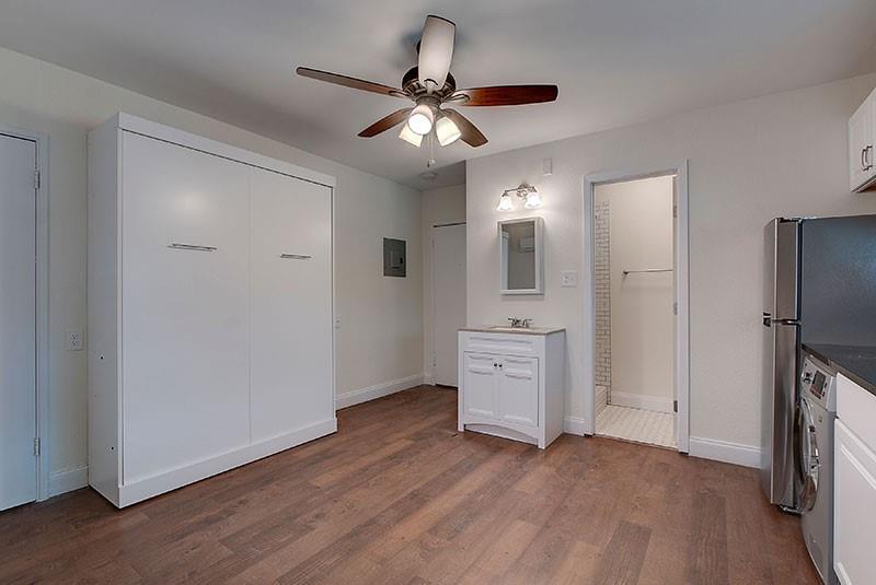 MLS #2136598 image #0