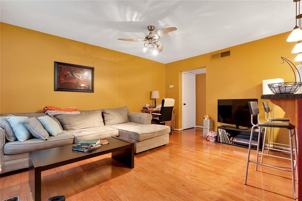 MLS #2139807 image #0