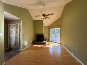 MLS #2143882 image #0