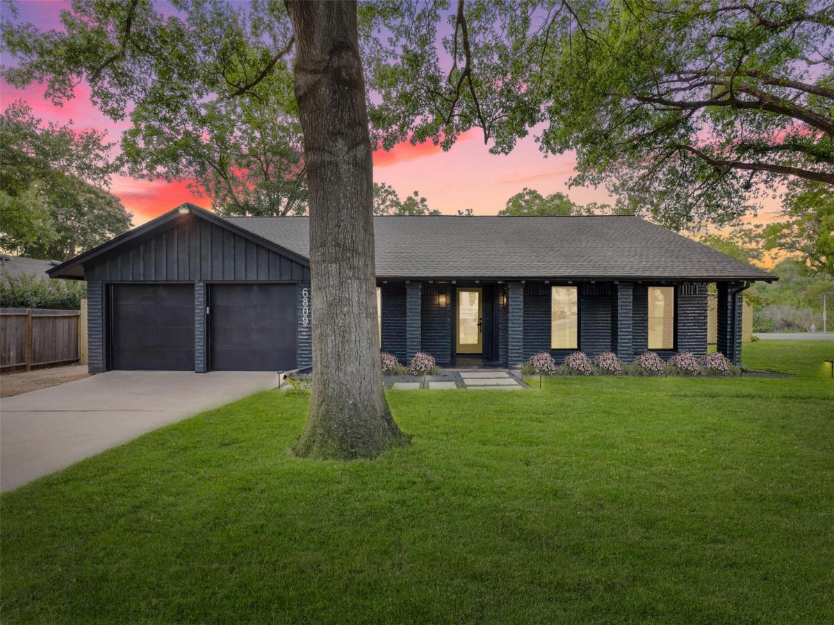 MLS #2145693 image #0