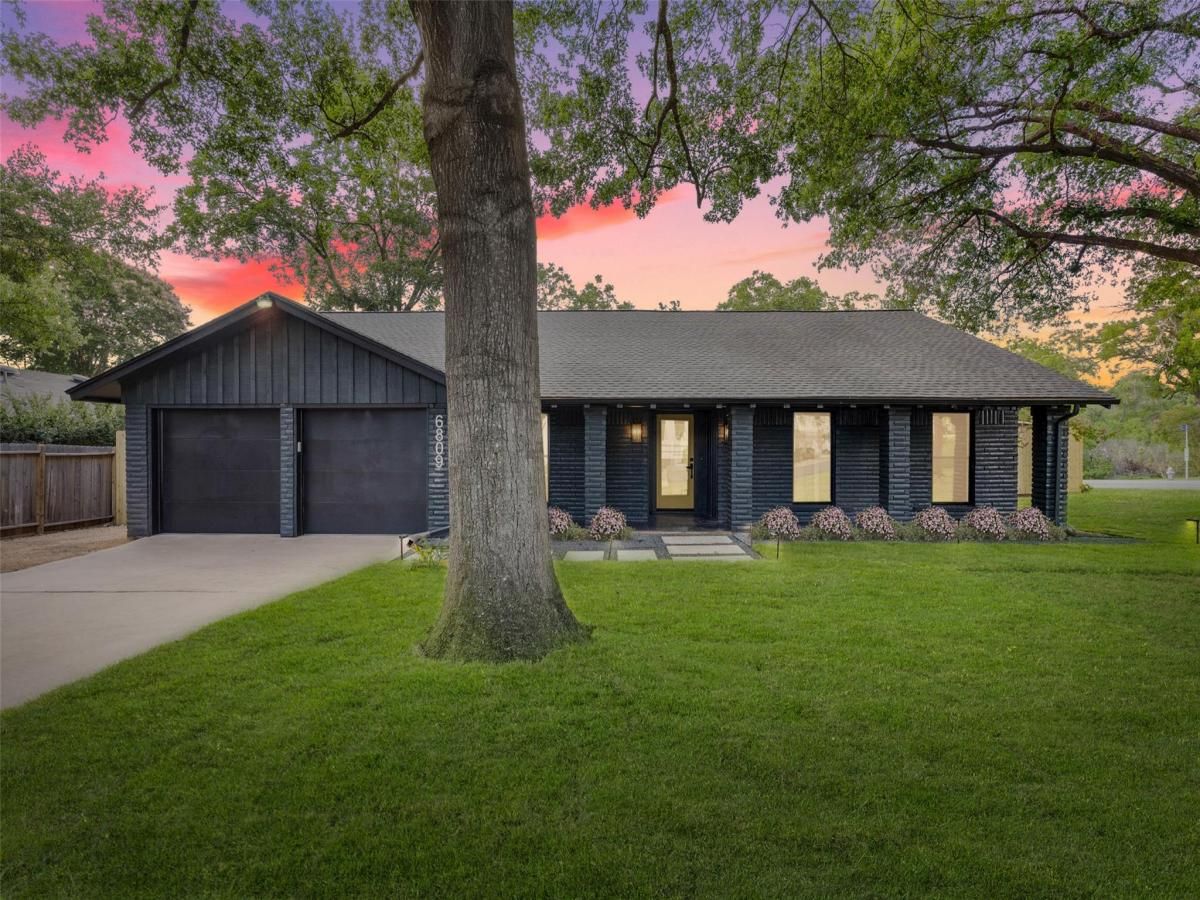 MLS #2145693 image #0