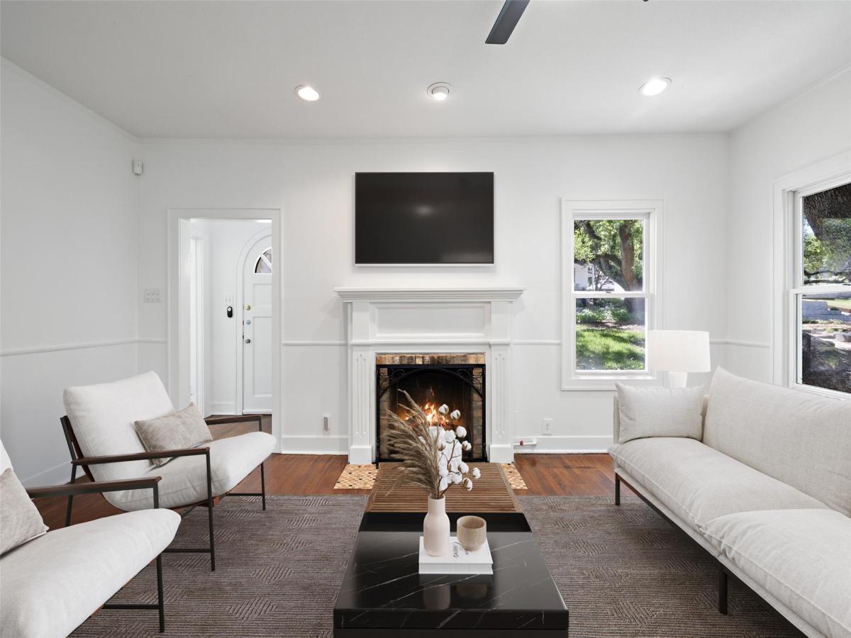 MLS #2159568 image #0