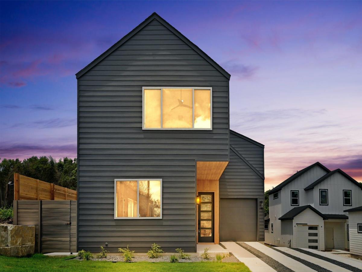 MLS #2204914 image #0