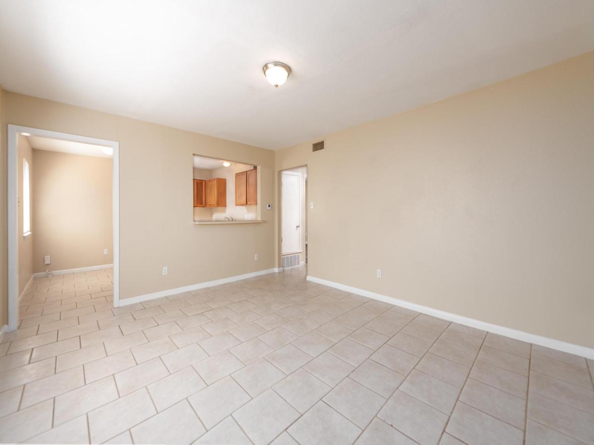 MLS #2220364 image #0