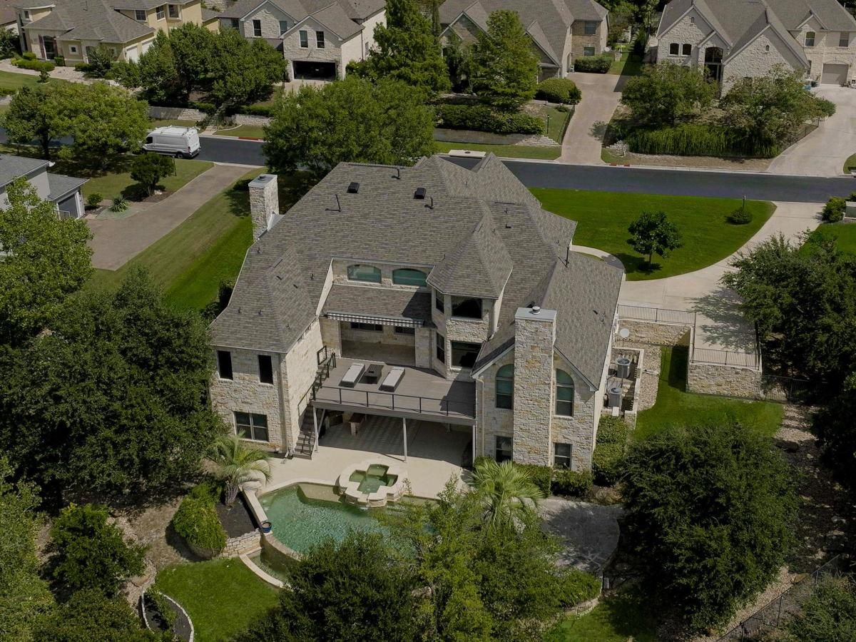 MLS #2230636 image #0