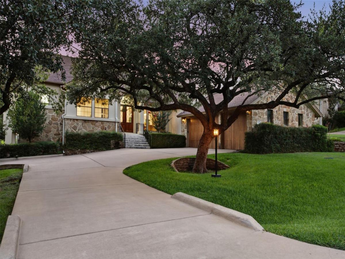 MLS #2242915 image #0