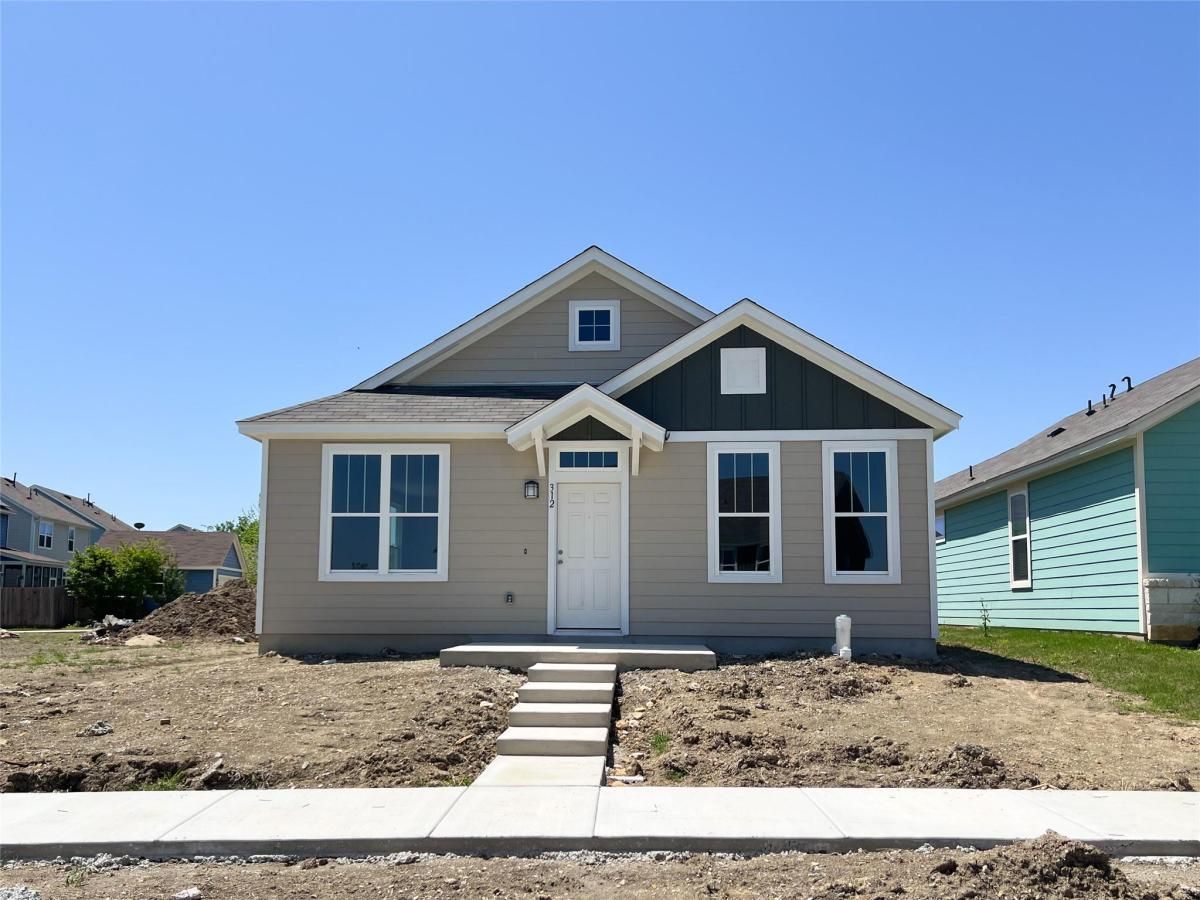 MLS #2256653 image #0