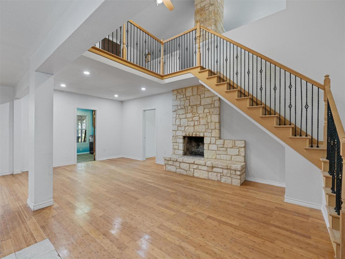 MLS #2313888 image #0