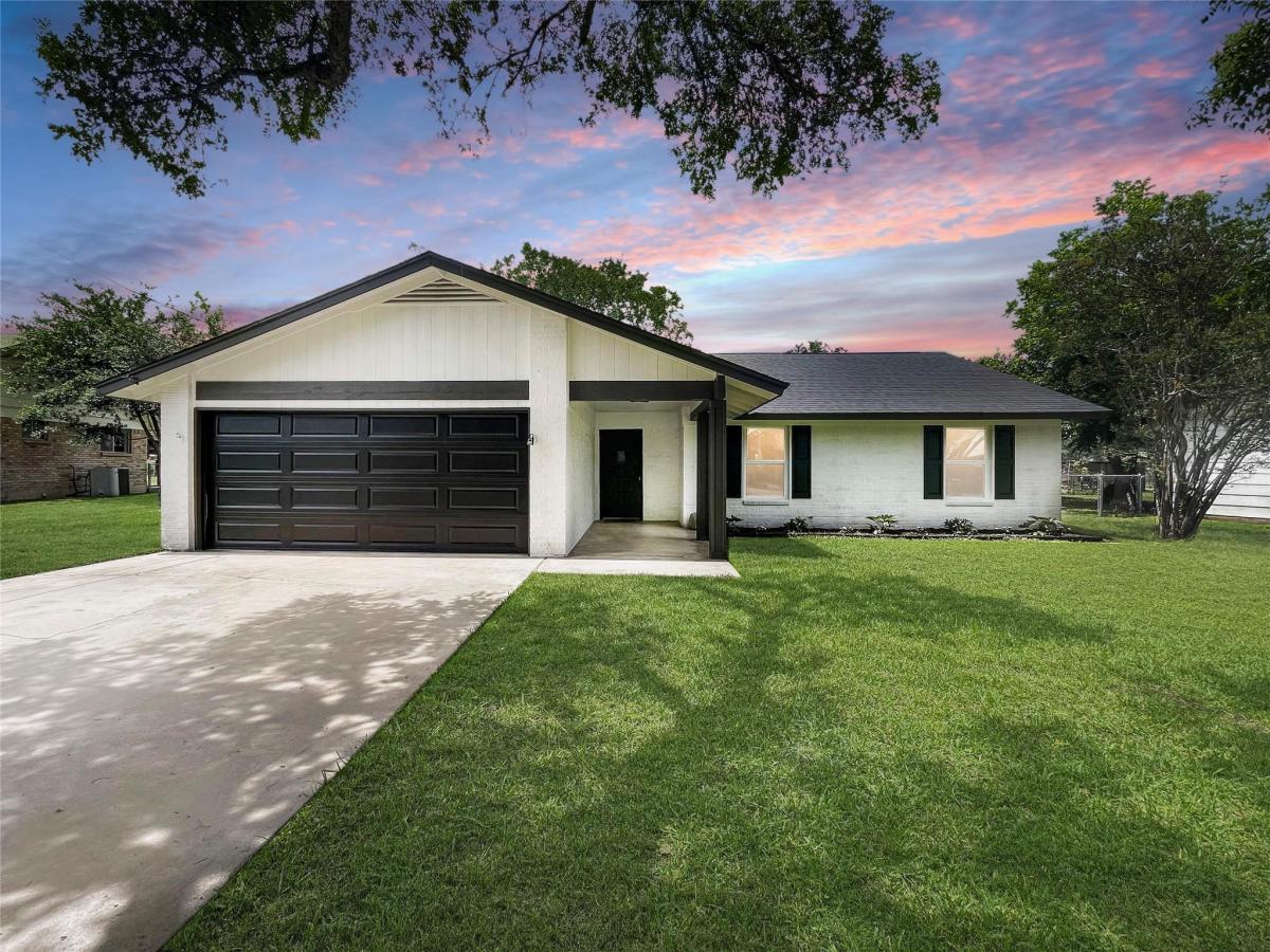 MLS #2326857 image #0
