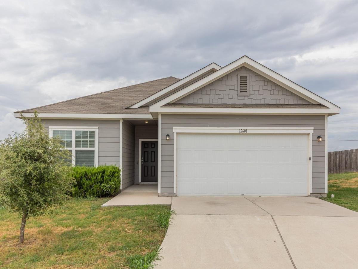 MLS #2331969 image #0