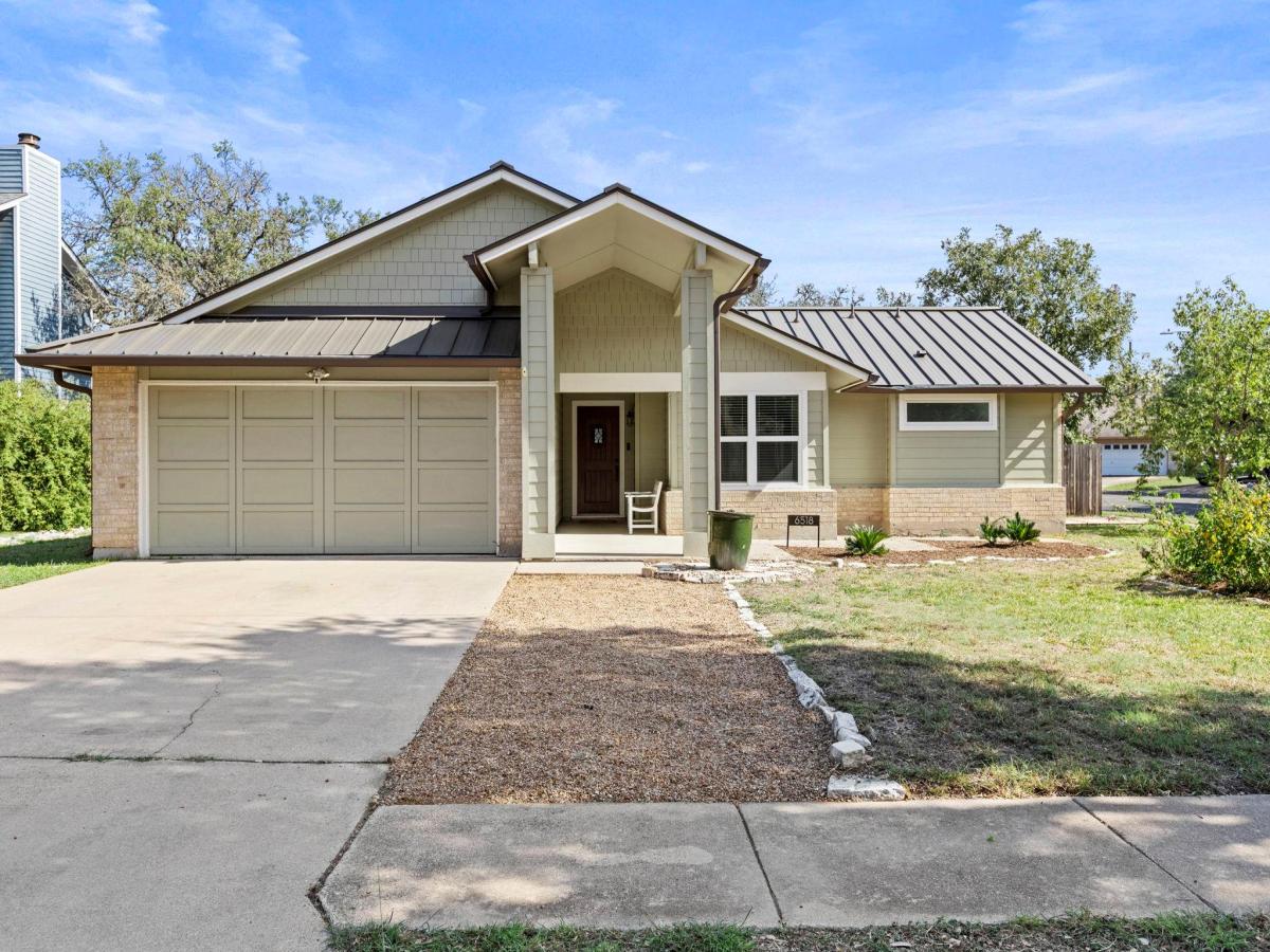 MLS #2341169 image #0
