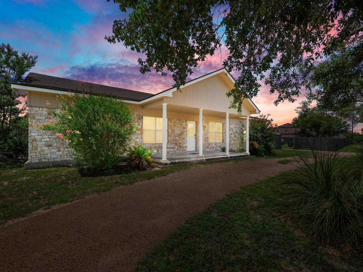 MLS #2383359 image #0