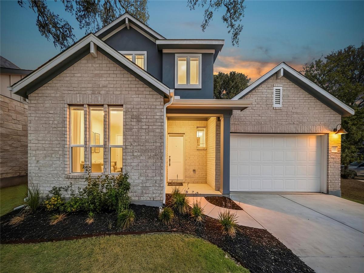 MLS #2390608 image #0