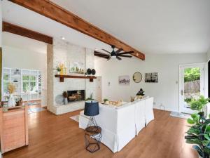 MLS #2394040 image #0