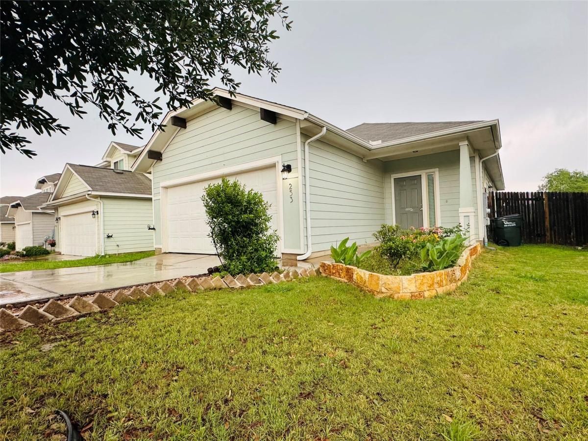 MLS #2396258 image #0