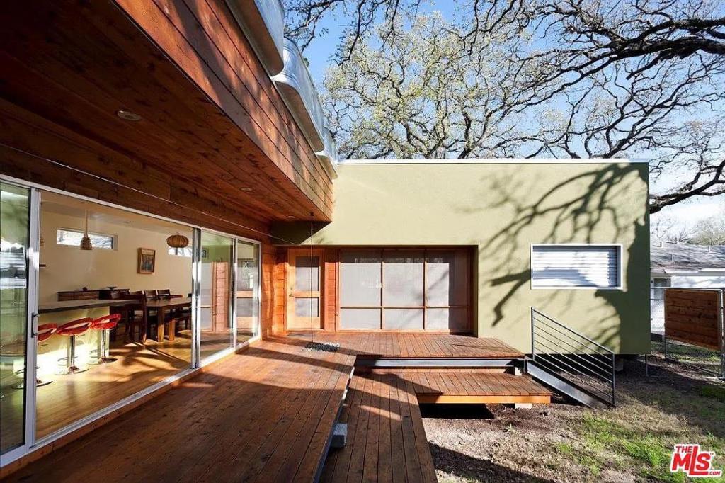 MLS #2408382 image #0