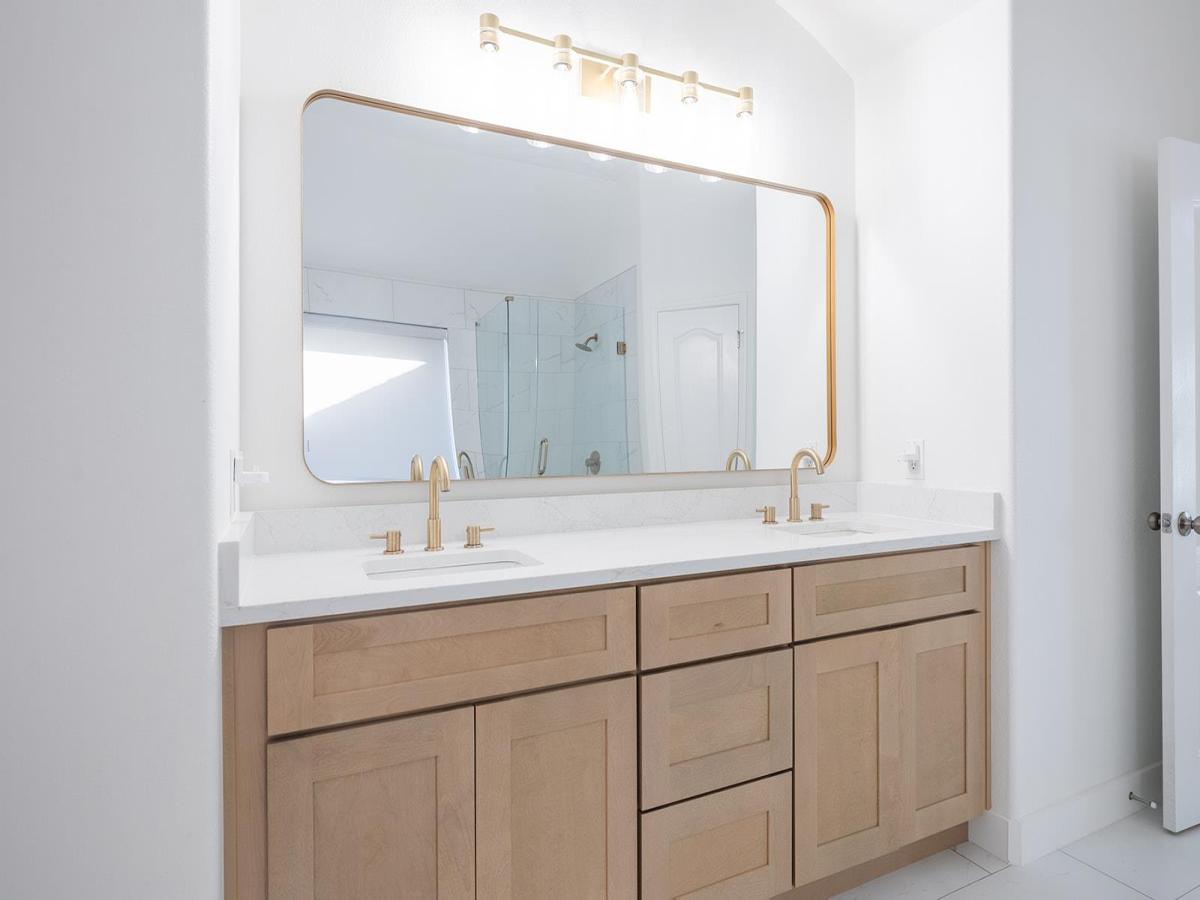 MLS #2421526 image #0