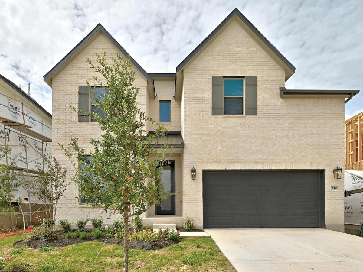 MLS #2450049 image #0