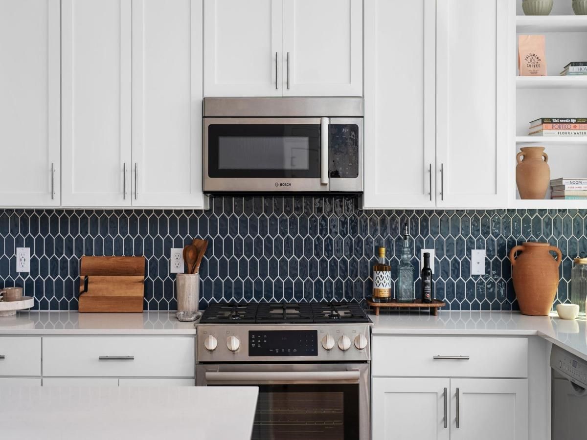 MLS #2453867 image #0