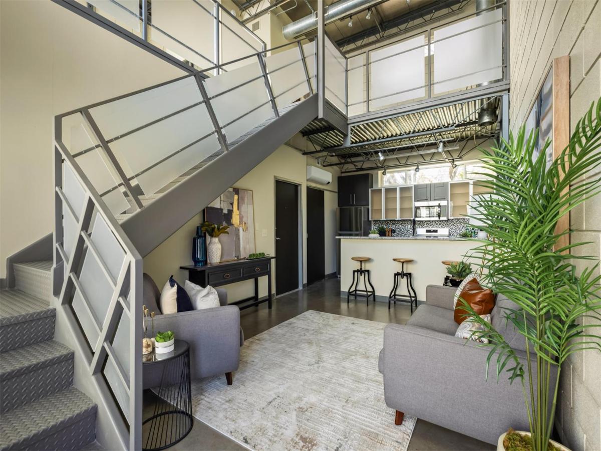 MLS #2534411 image #0