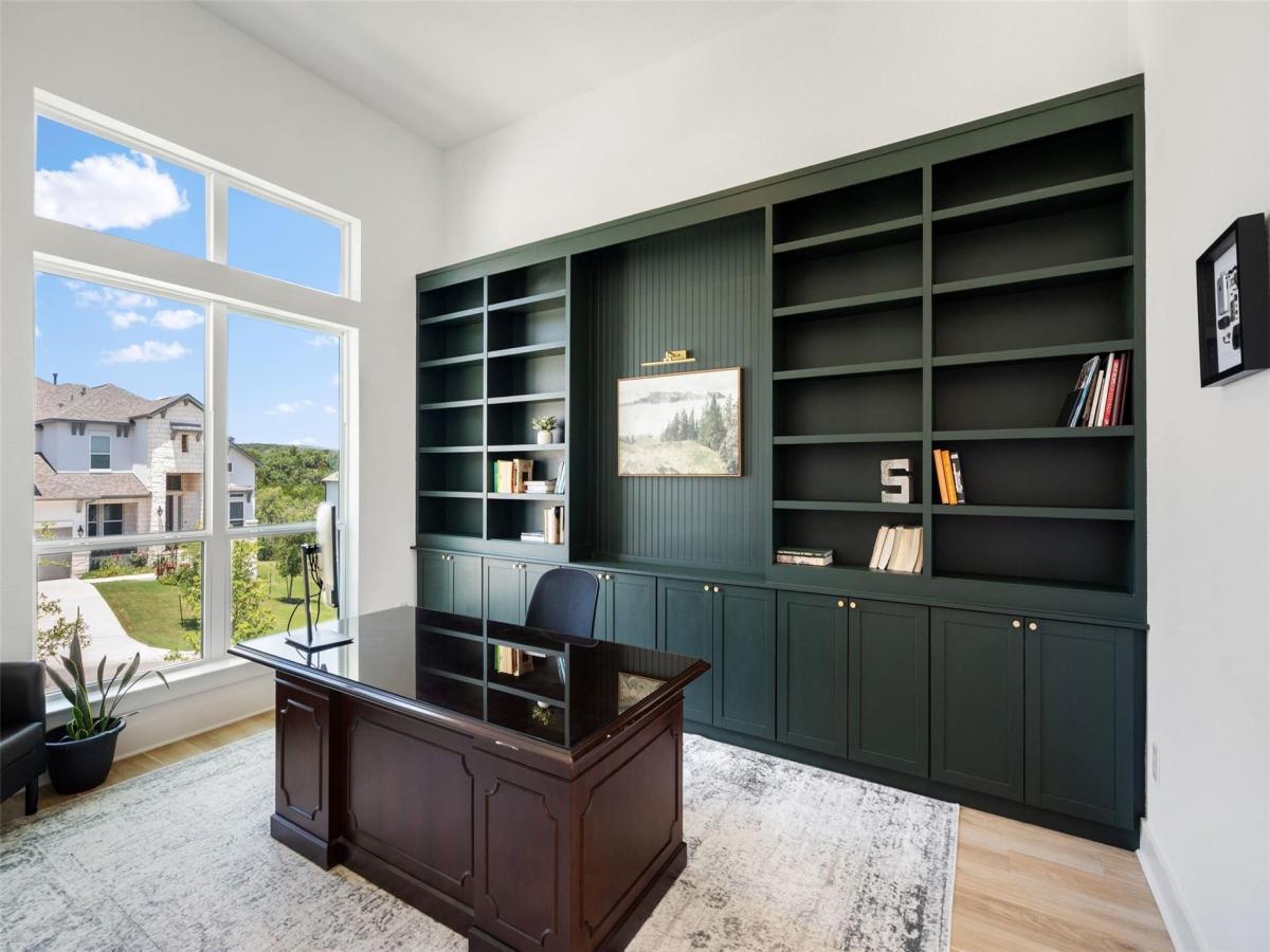 MLS #2561267 image #0