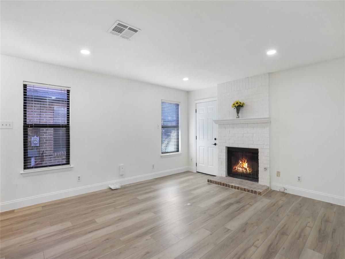 MLS #2659397 image #0