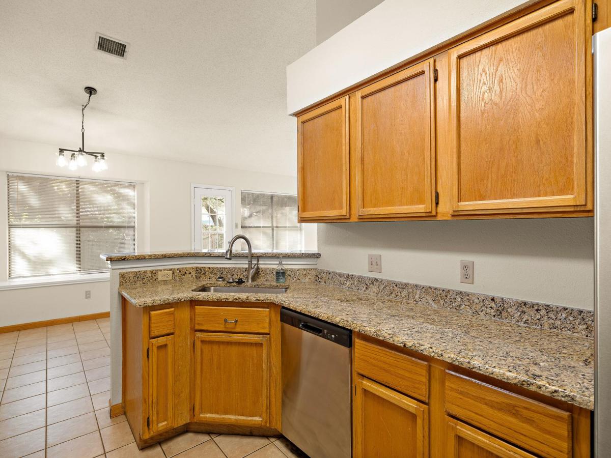 MLS #2717805 image #0