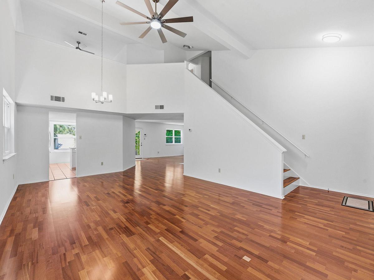 MLS #2763115 image #0