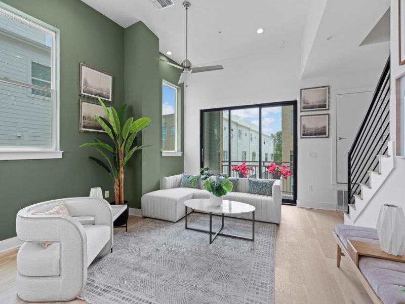 MLS #2864894 image #0