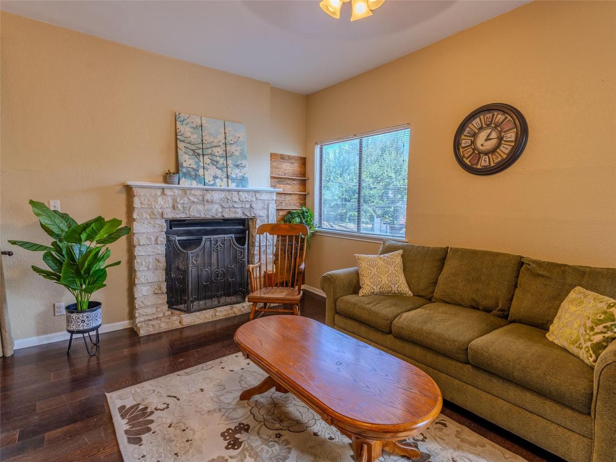 MLS #2867527 image #0