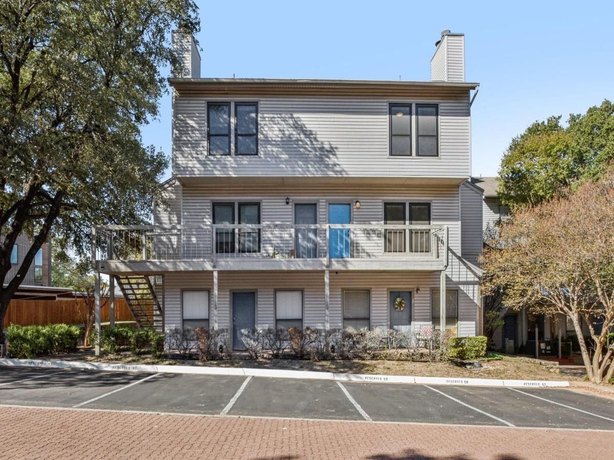 MLS #2900143 image #0