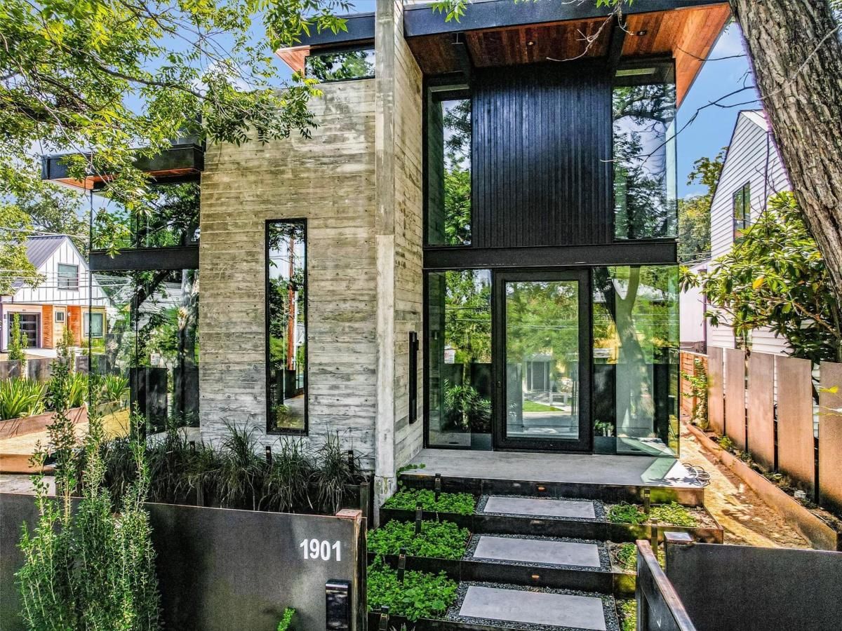 MLS #2917830 image #0