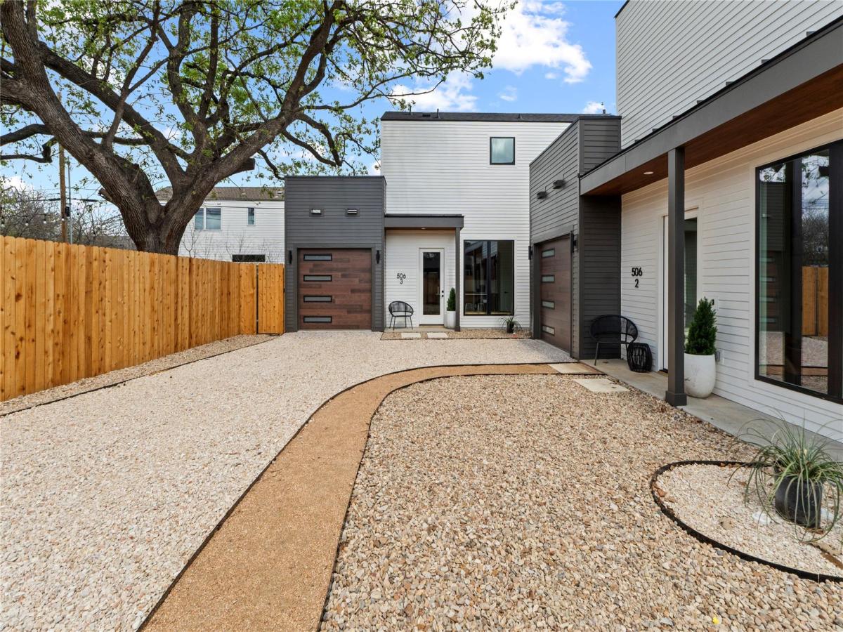 MLS #2942808 image #0