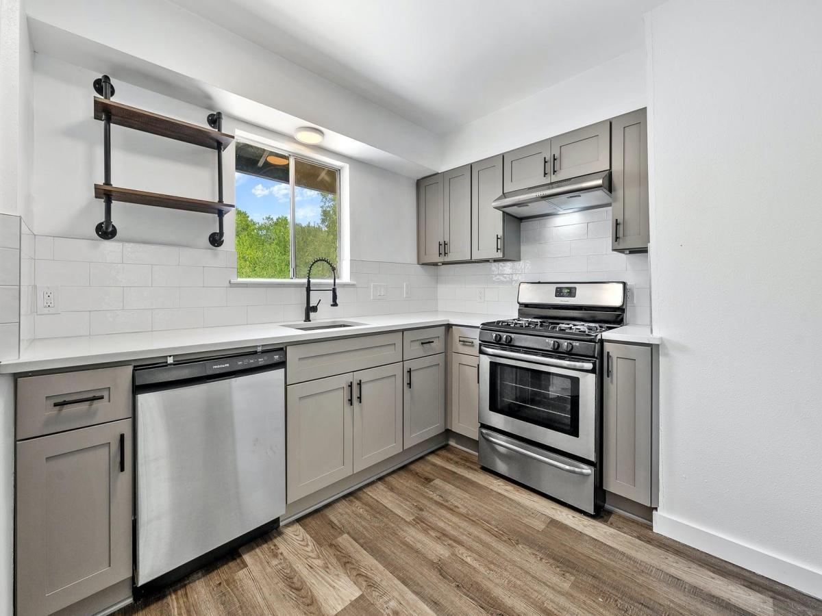 MLS #2979106 image #0