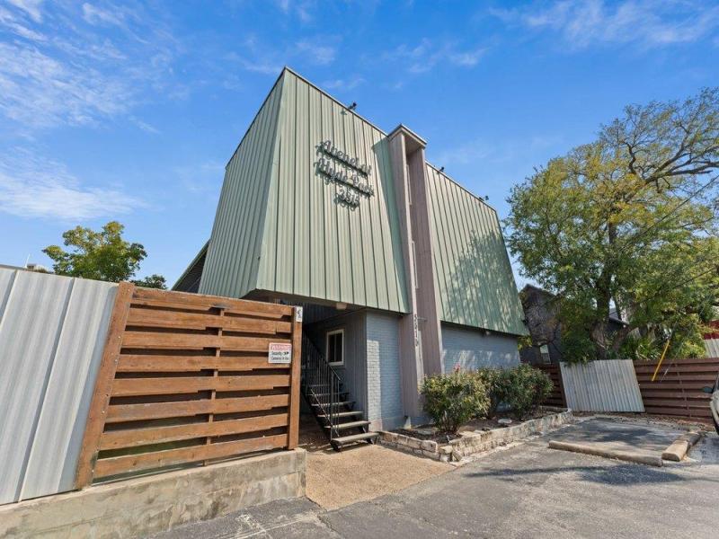 MLS #3276994 image #0