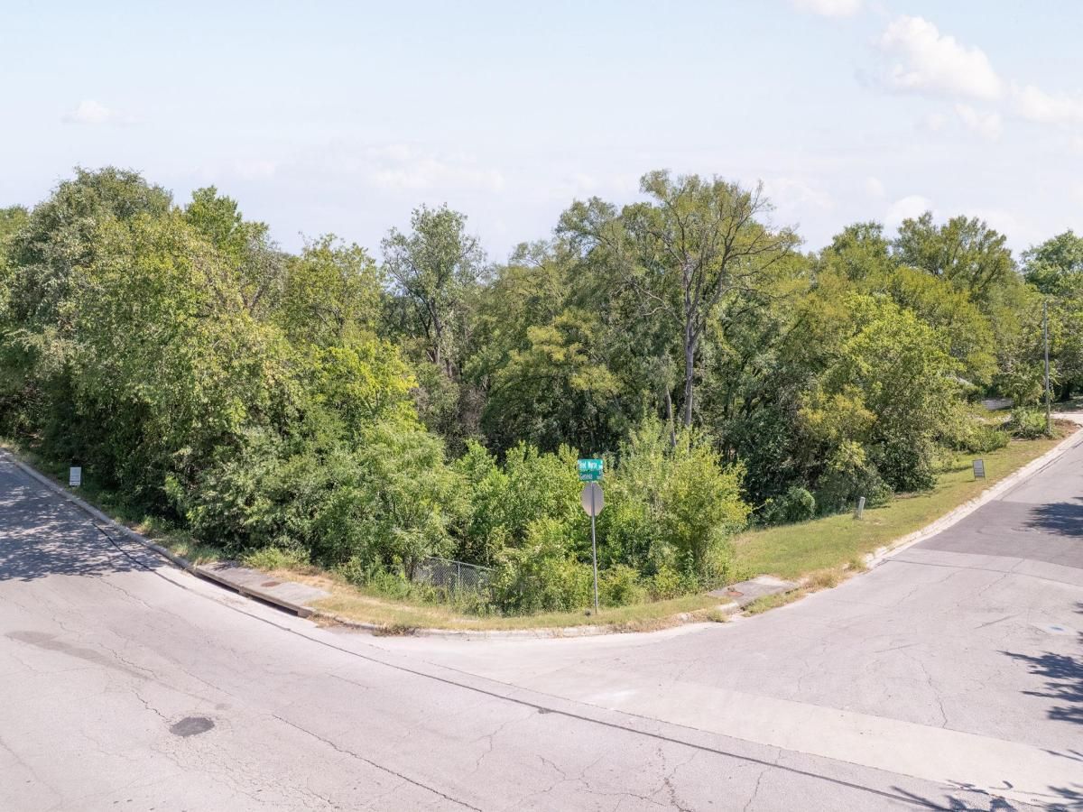 MLS #3313596 image #0