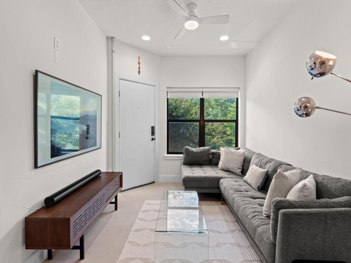 MLS #3405777 image #0