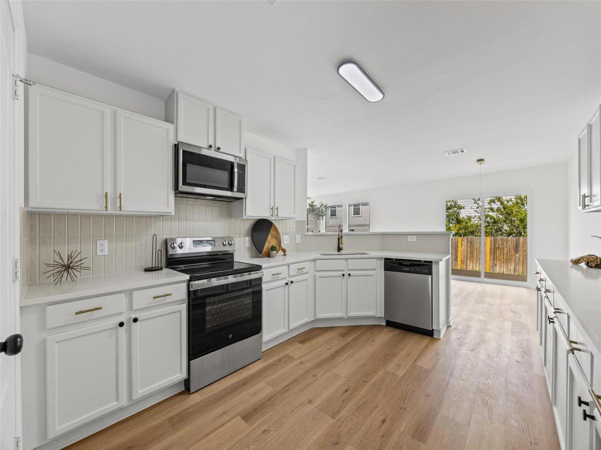 MLS #3409295 image #0