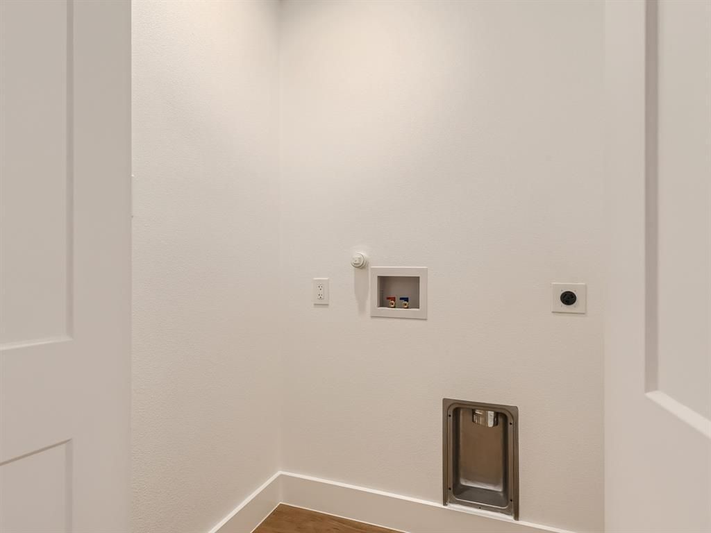 MLS #3489711 image #21