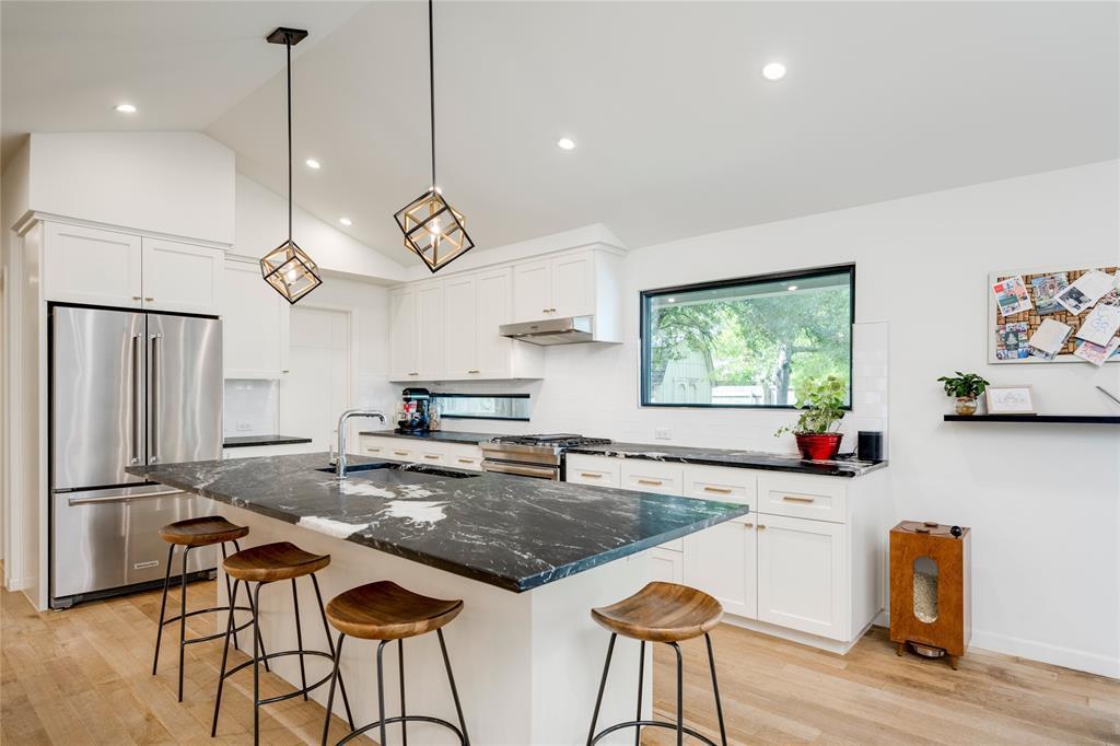 MLS #3664552 image #0