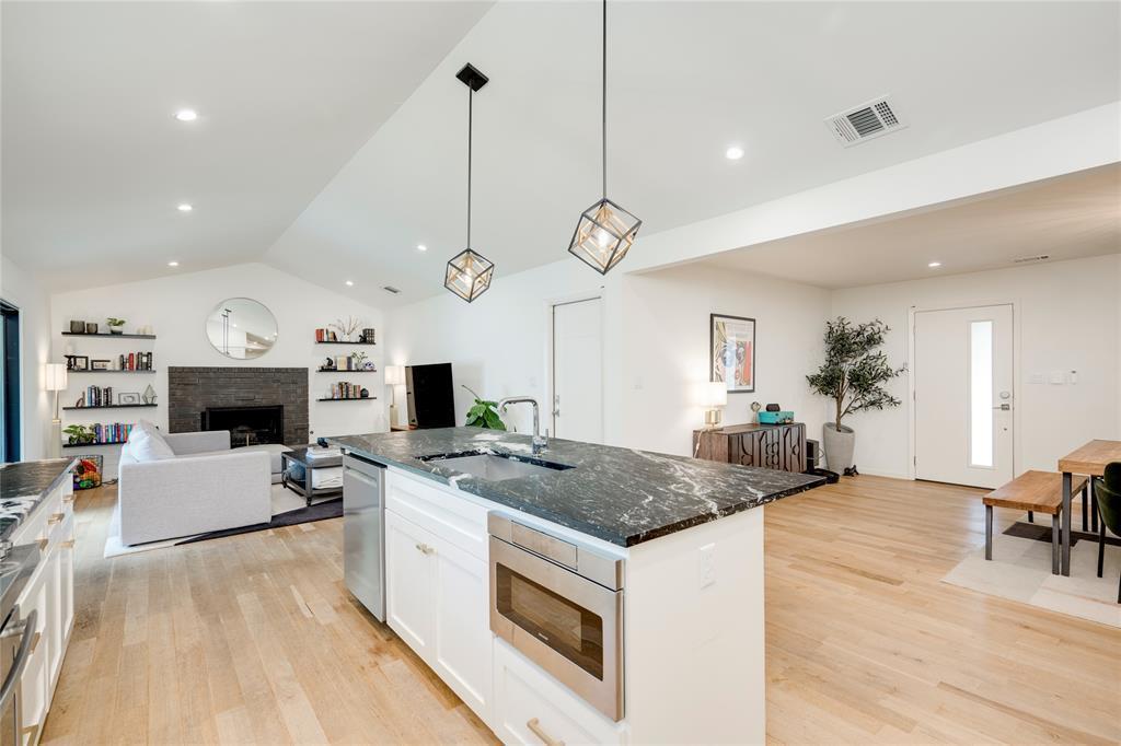 MLS #3664552 image #0